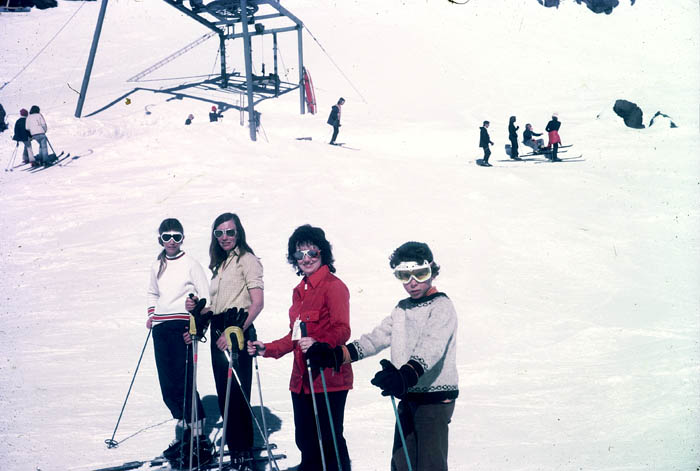 1974 12